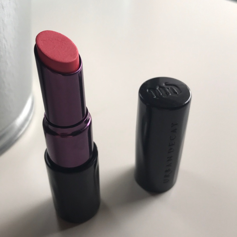 Urban Decay Matte Lipstick 💄